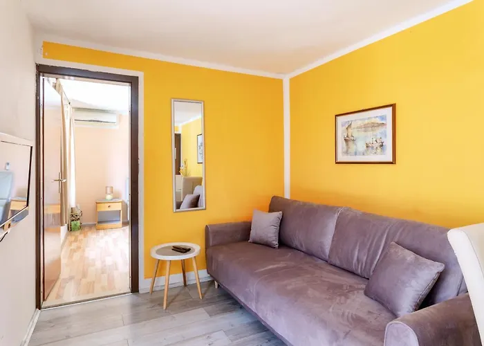 M&m - Zf Hvar Apartment *