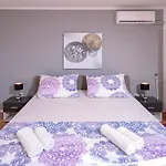Apartment M&m - Zf Hvar *