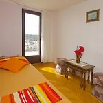 M&m - Zf Hvar Apartment