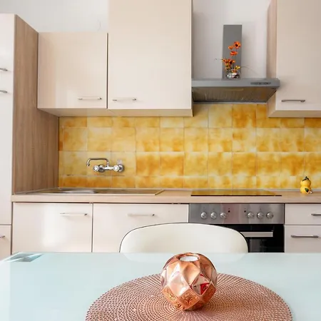 M&m - Zf Hvar Hvar Town