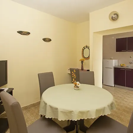 M&m - Zf Hvar شقة *