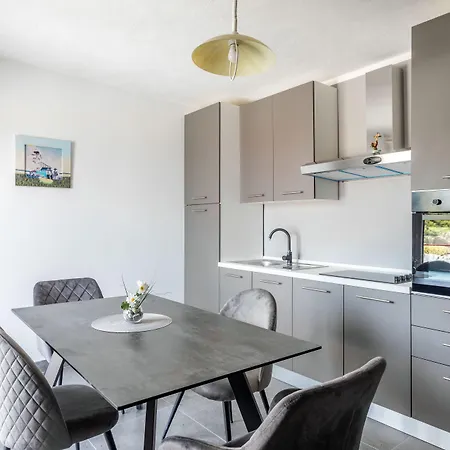 Apartmán M&m - Zf Hvar *