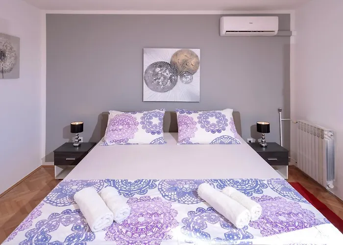 Apartament M&m - Zf Hvar *