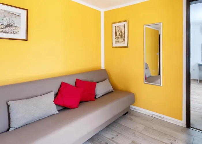 M&m - Zf Hvar Hvar Town