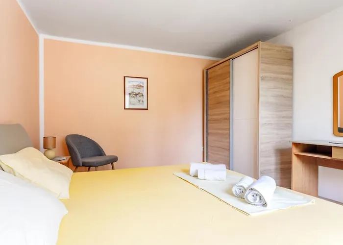 M&m - Zf Hvar Apartment *