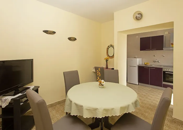 M&m - Zf Hvar Appartement *